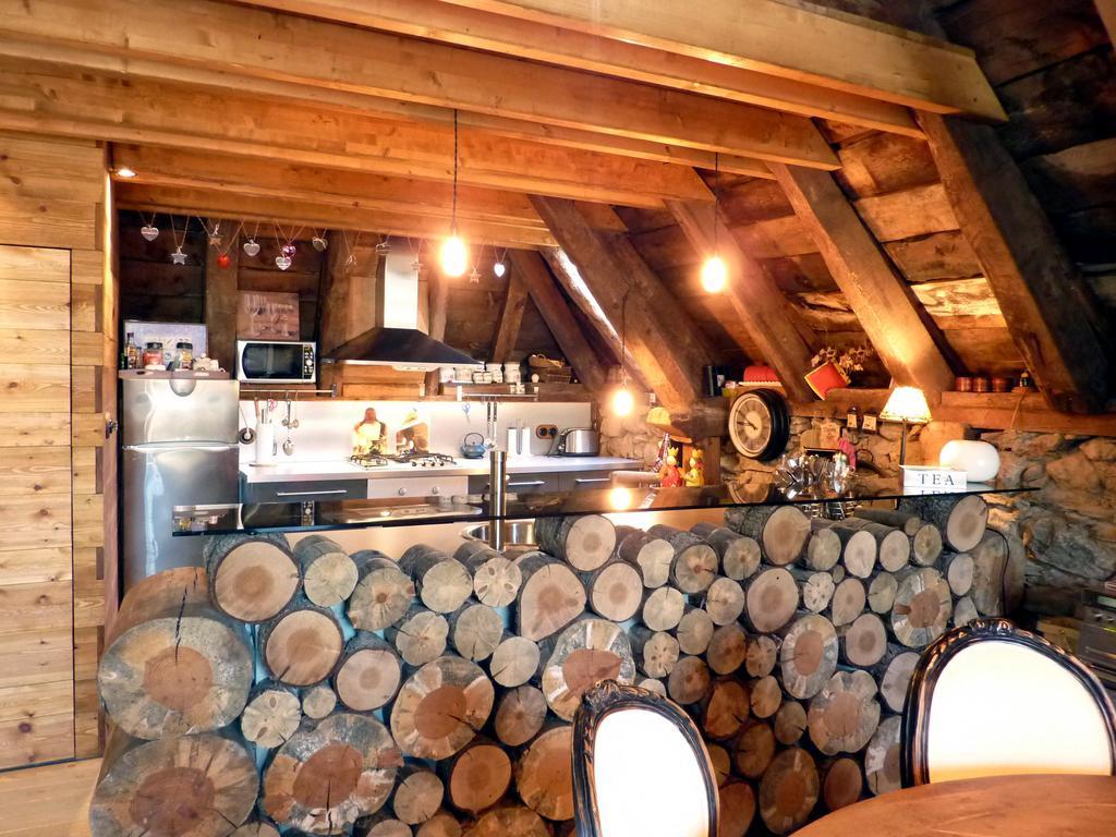 Villa La Borda del Zarrastiecho Sallent de Gállego Habitación foto