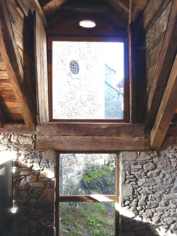 Villa La Borda del Zarrastiecho Sallent de Gállego Habitación foto