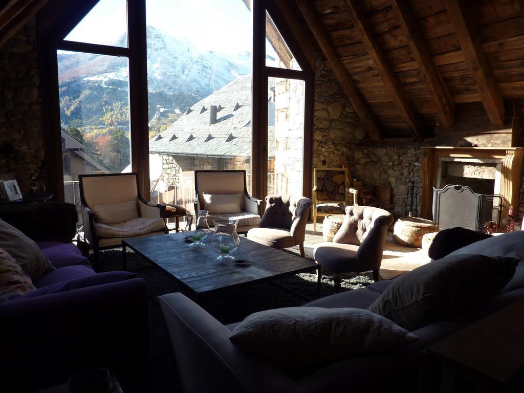 Villa La Borda del Zarrastiecho Sallent de Gállego Habitación foto